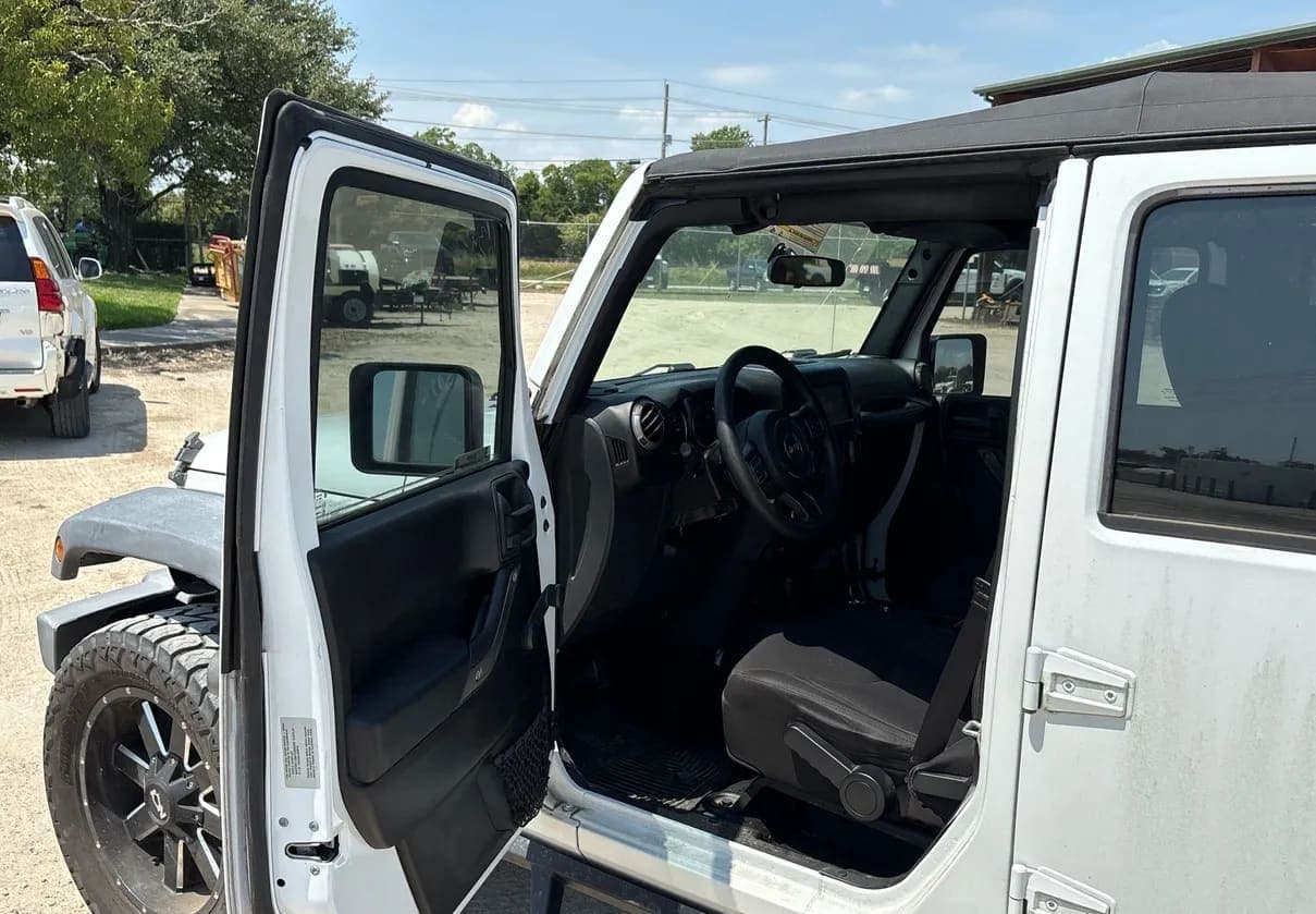 2017 Jeep Wrangler SUV, view