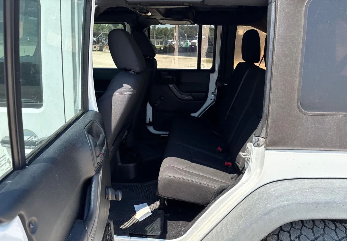 2017 Jeep Wrangler SUV, view