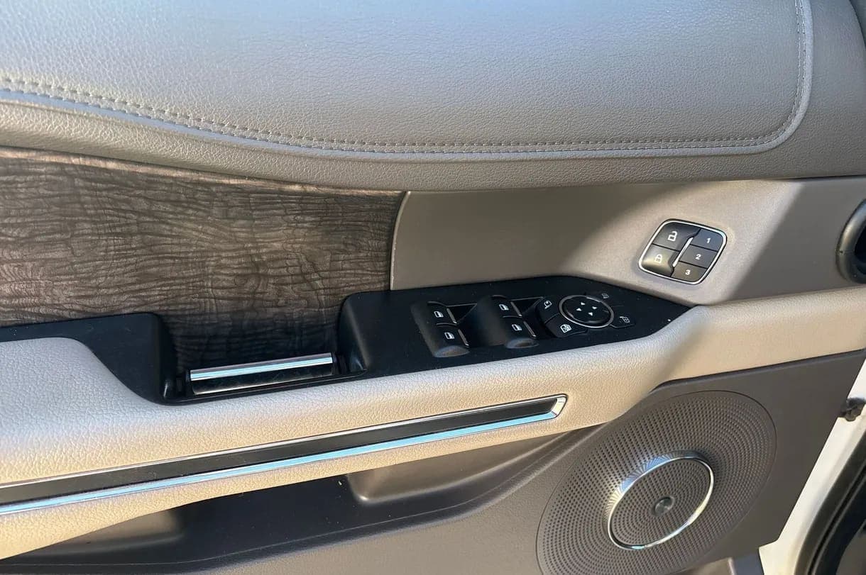 2020 Ford Expedition SUV, view