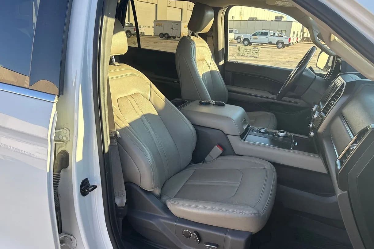2020 Ford Expedition SUV, view