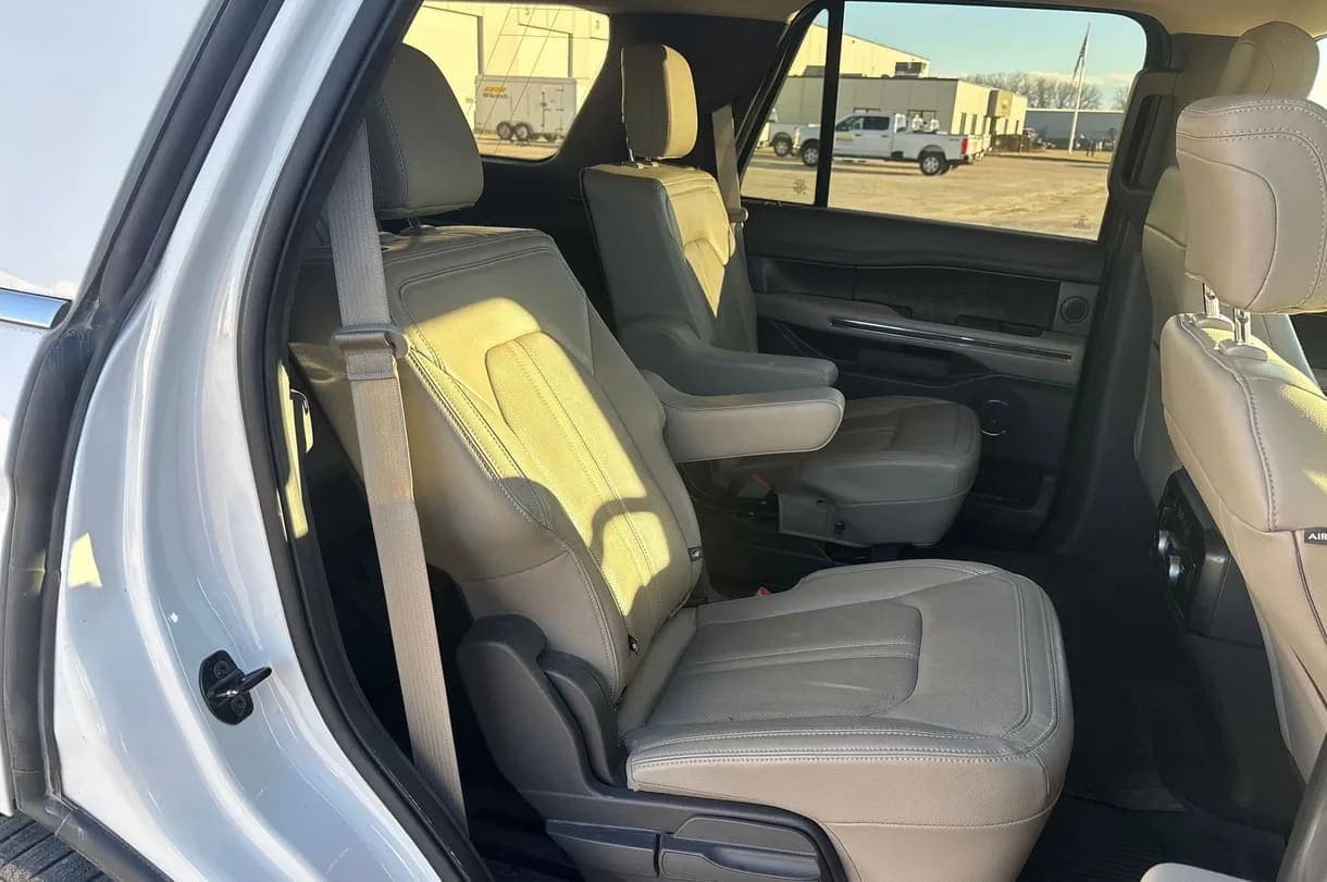 2020 Ford Expedition SUV, view