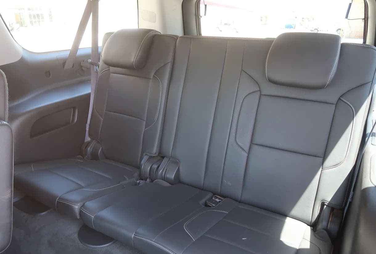 2015 Chevrolet Suburban 1500 LTZ SUV, view