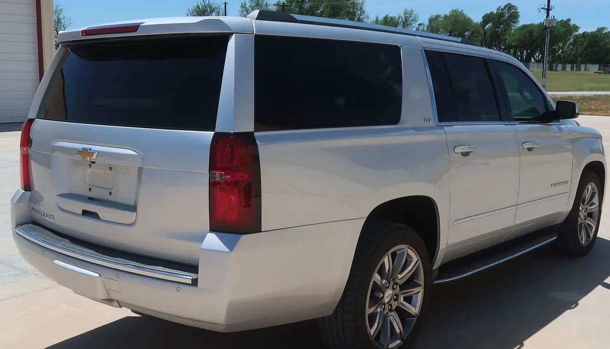2015 Chevrolet Suburban 1500 LTZ SUV, view