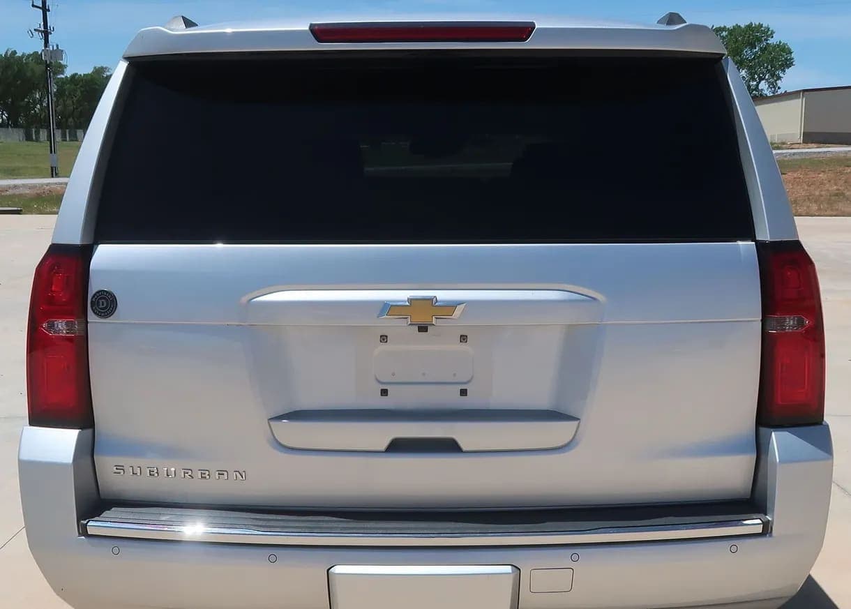 2015 Chevrolet Suburban 1500 LTZ SUV, view