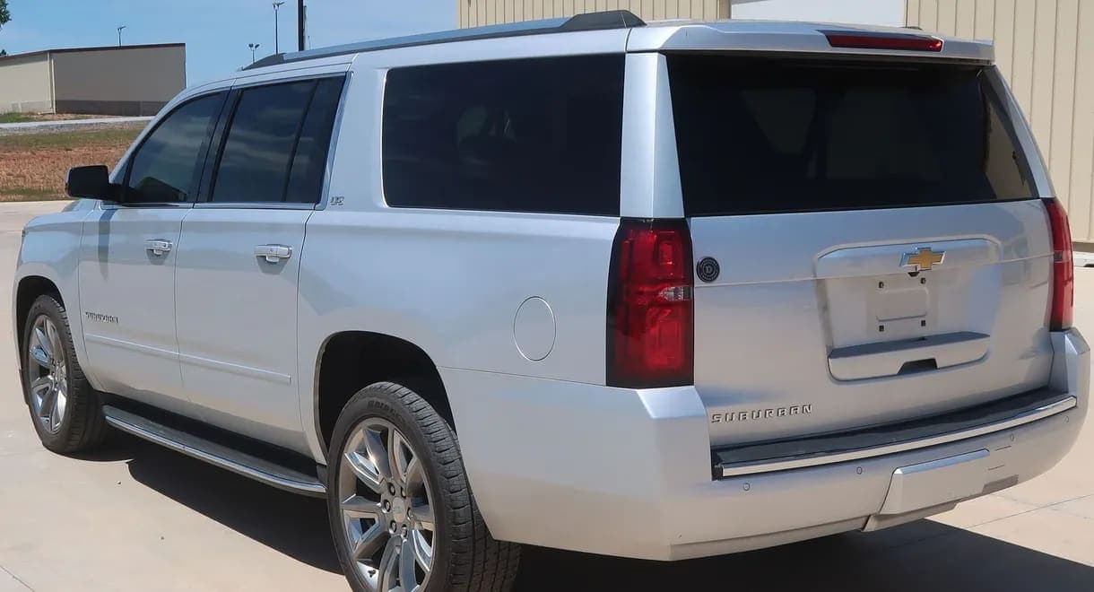2015 Chevrolet Suburban 1500 LTZ SUV, view