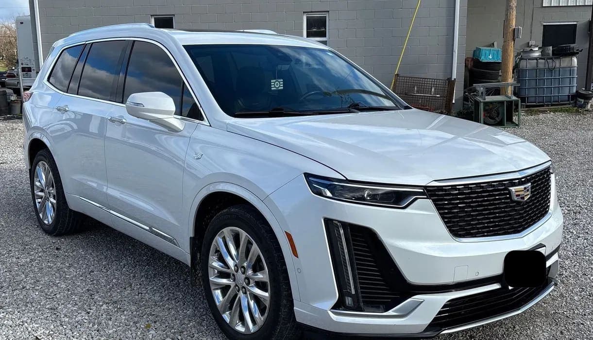 2020 Cadillac XT6 SUV, view