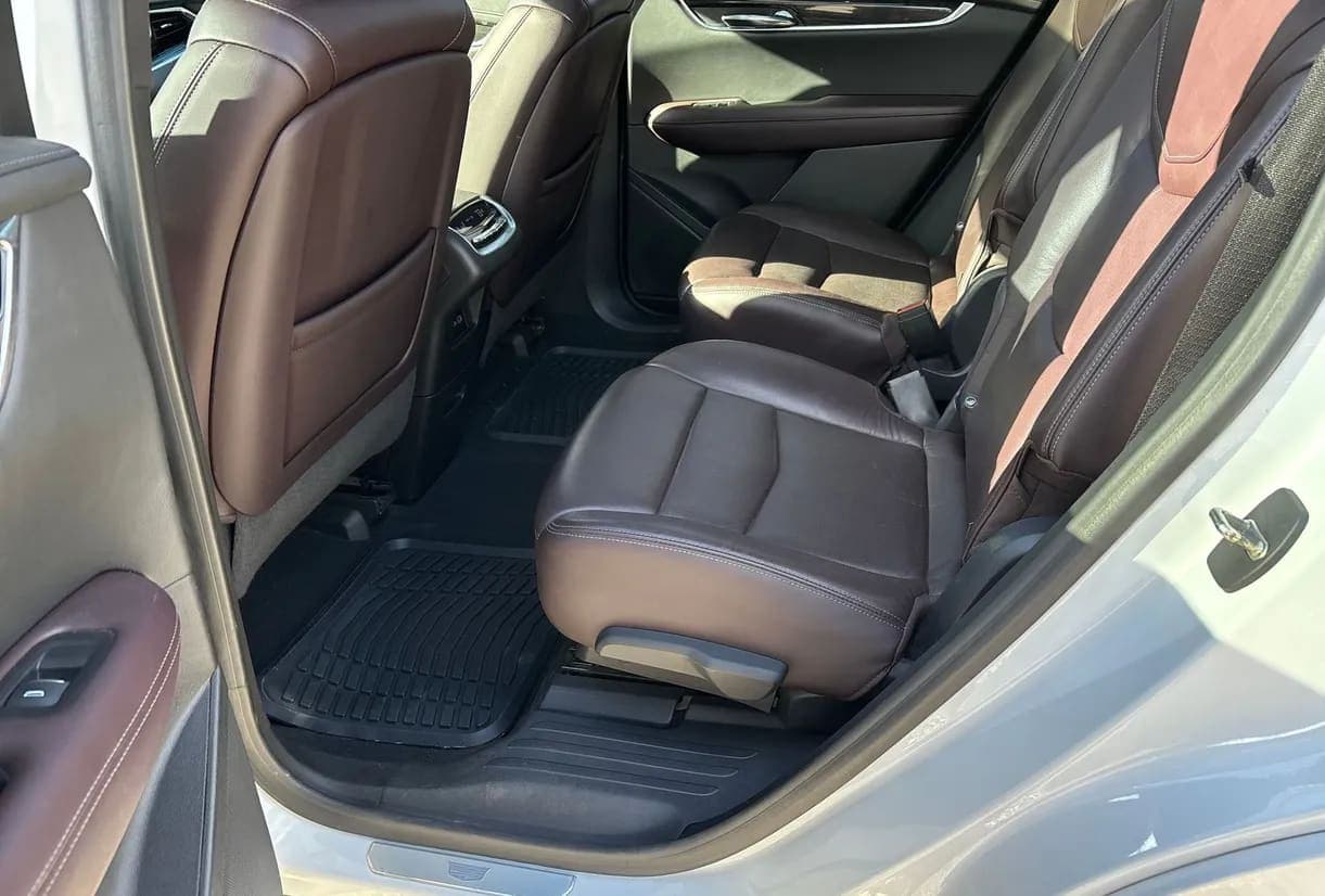 2020 Cadillac XT6 SUV, view