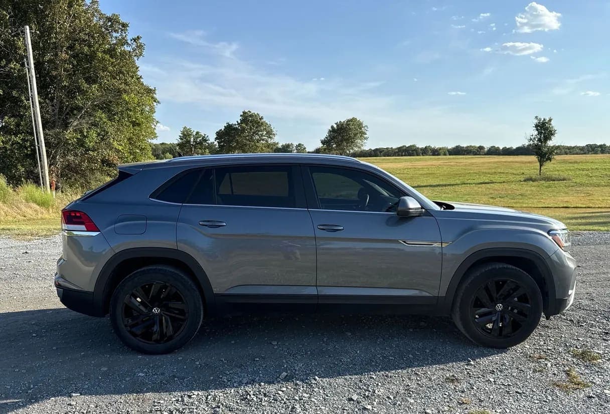 2023 Volkswagen Atlas SUV, view