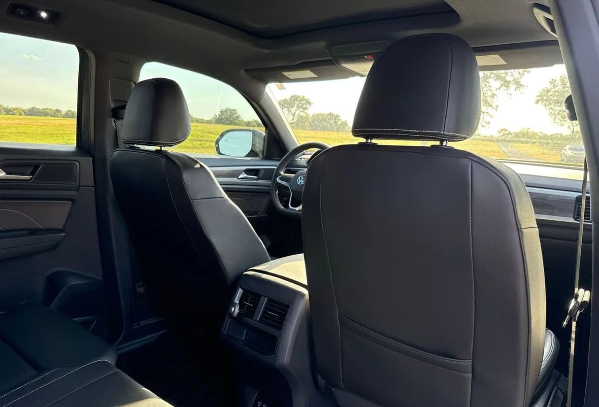 2023 Volkswagen Atlas SUV, view