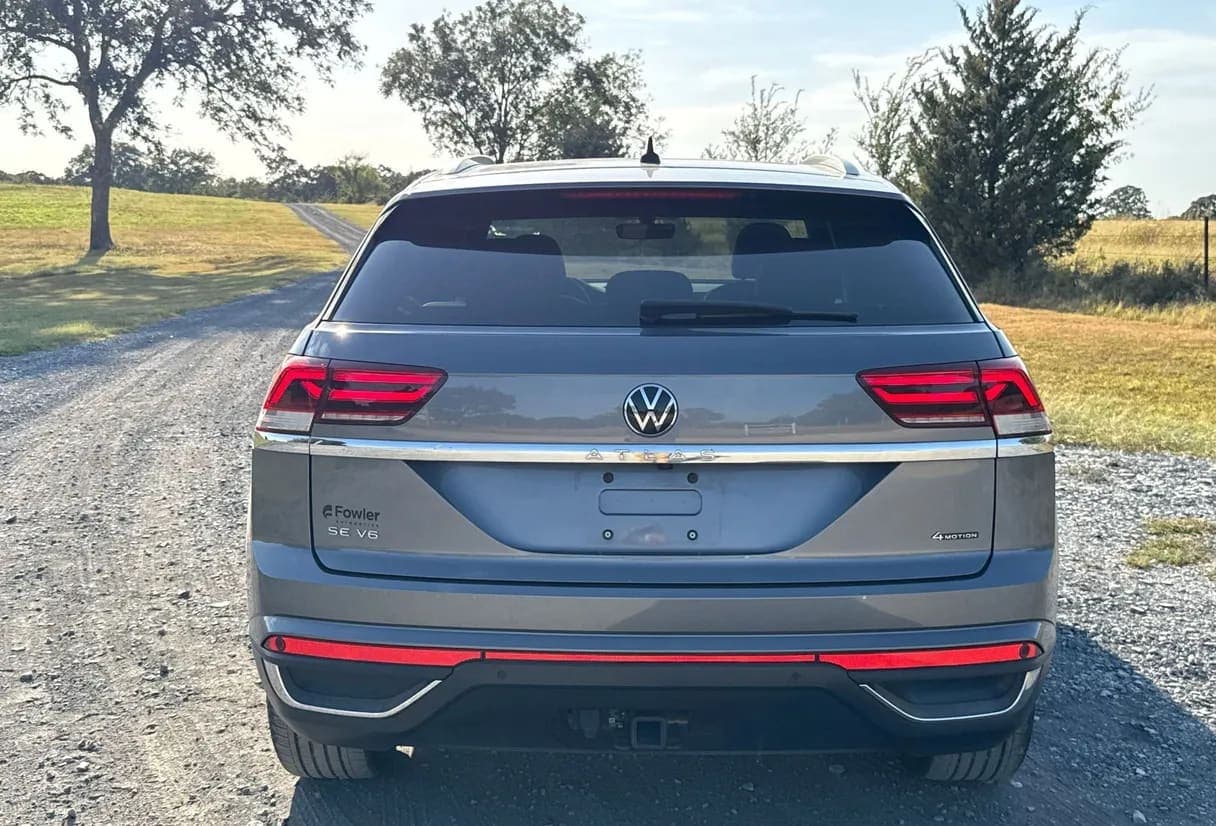 2023 Volkswagen Atlas SUV, view