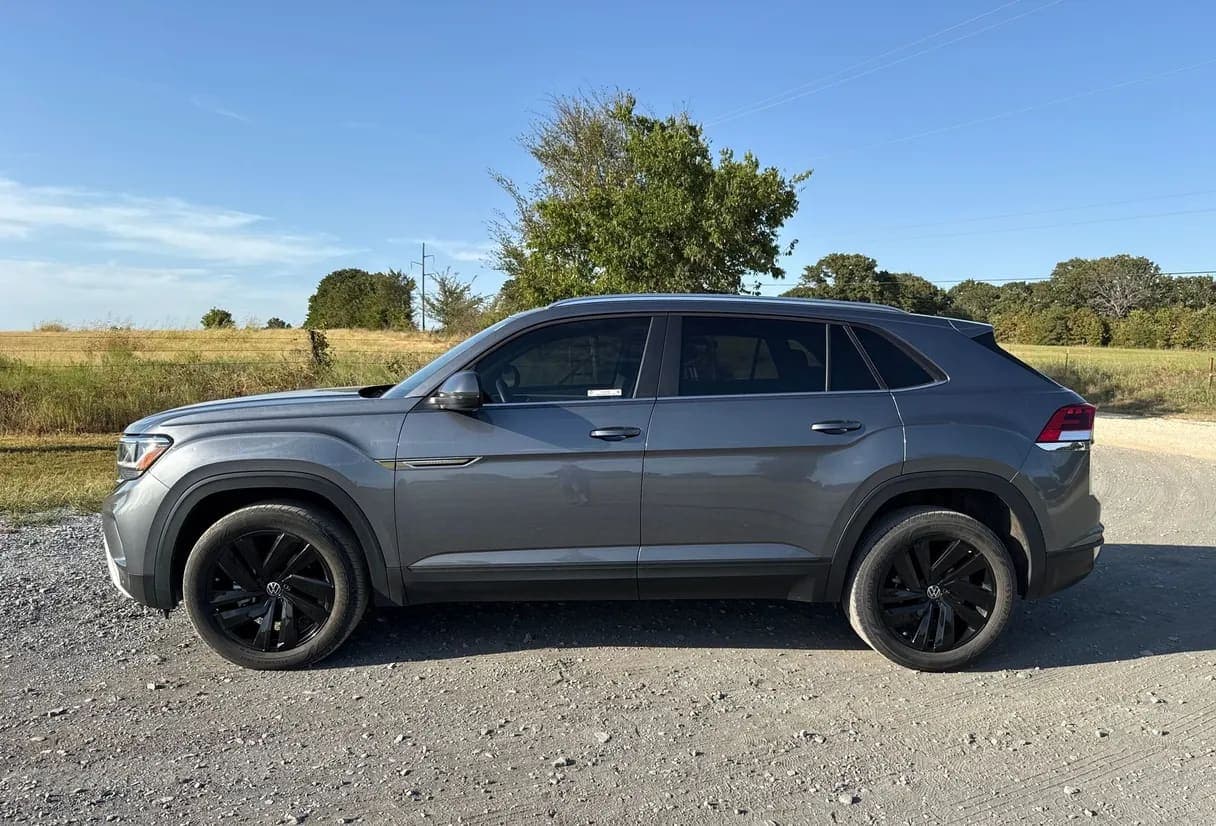 2023 Volkswagen Atlas SUV, view
