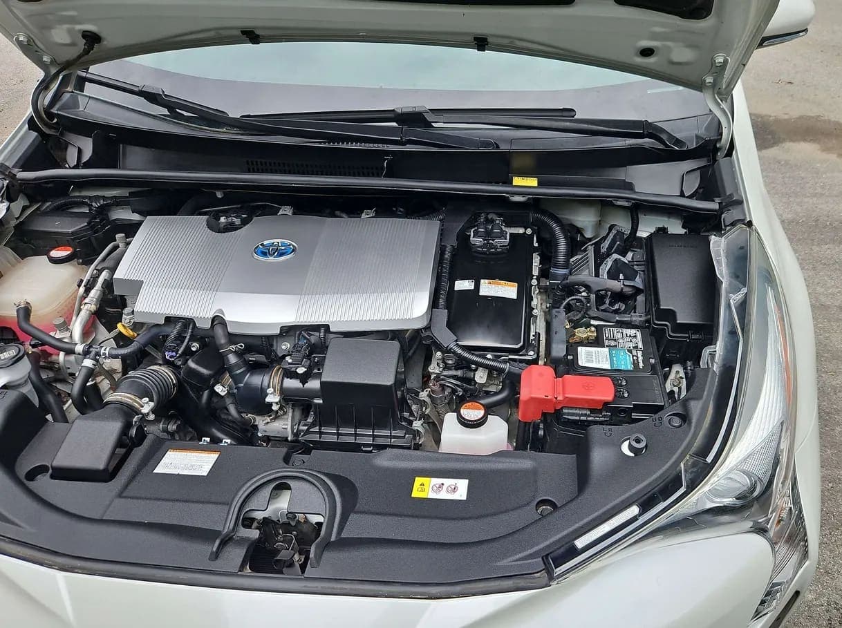 2016 Toyota Prius, view