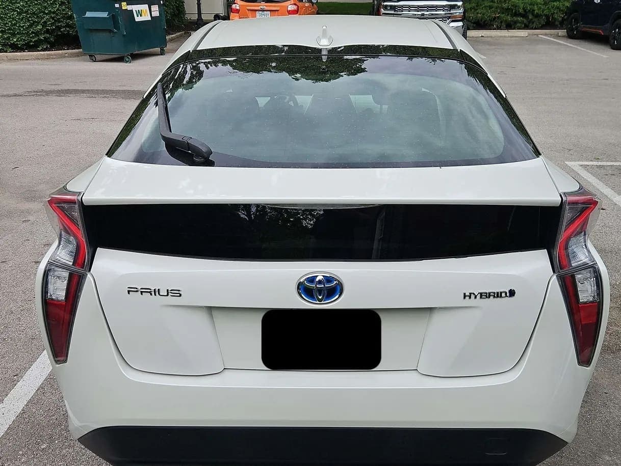 2016 Toyota Prius, view
