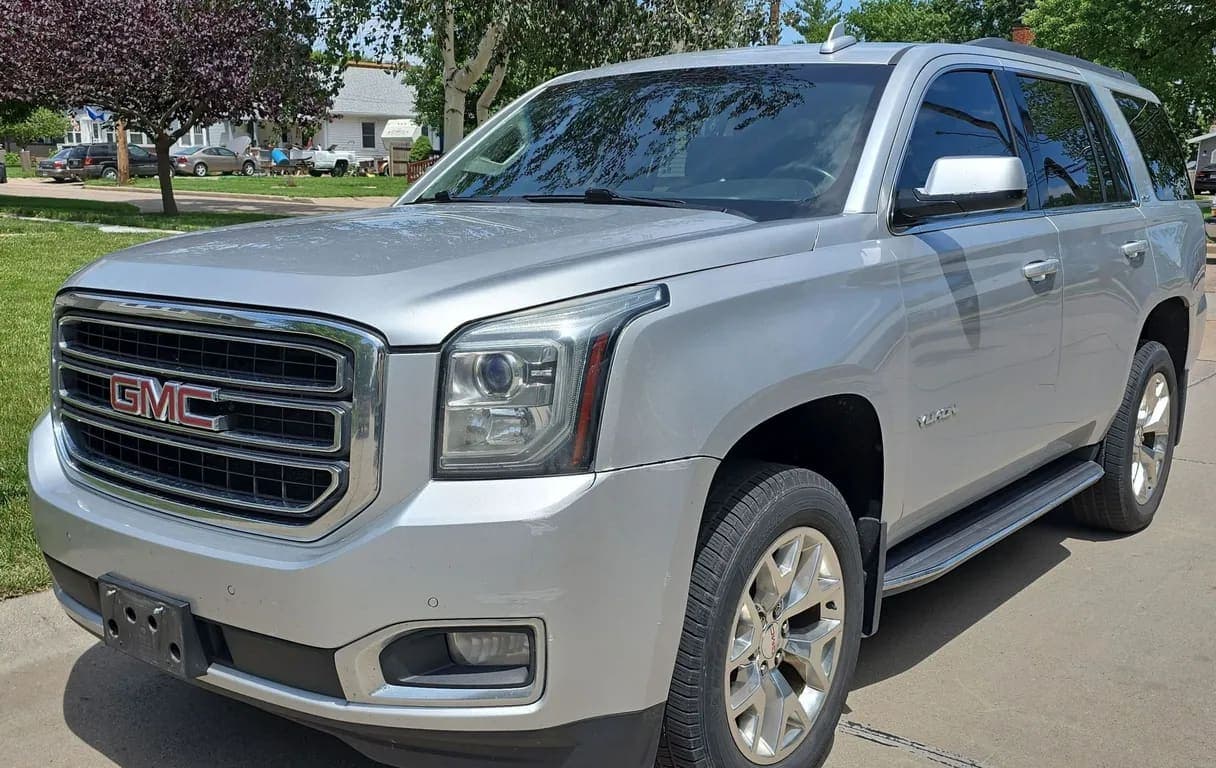 2015 GMC Yukon SLE SUV video preview