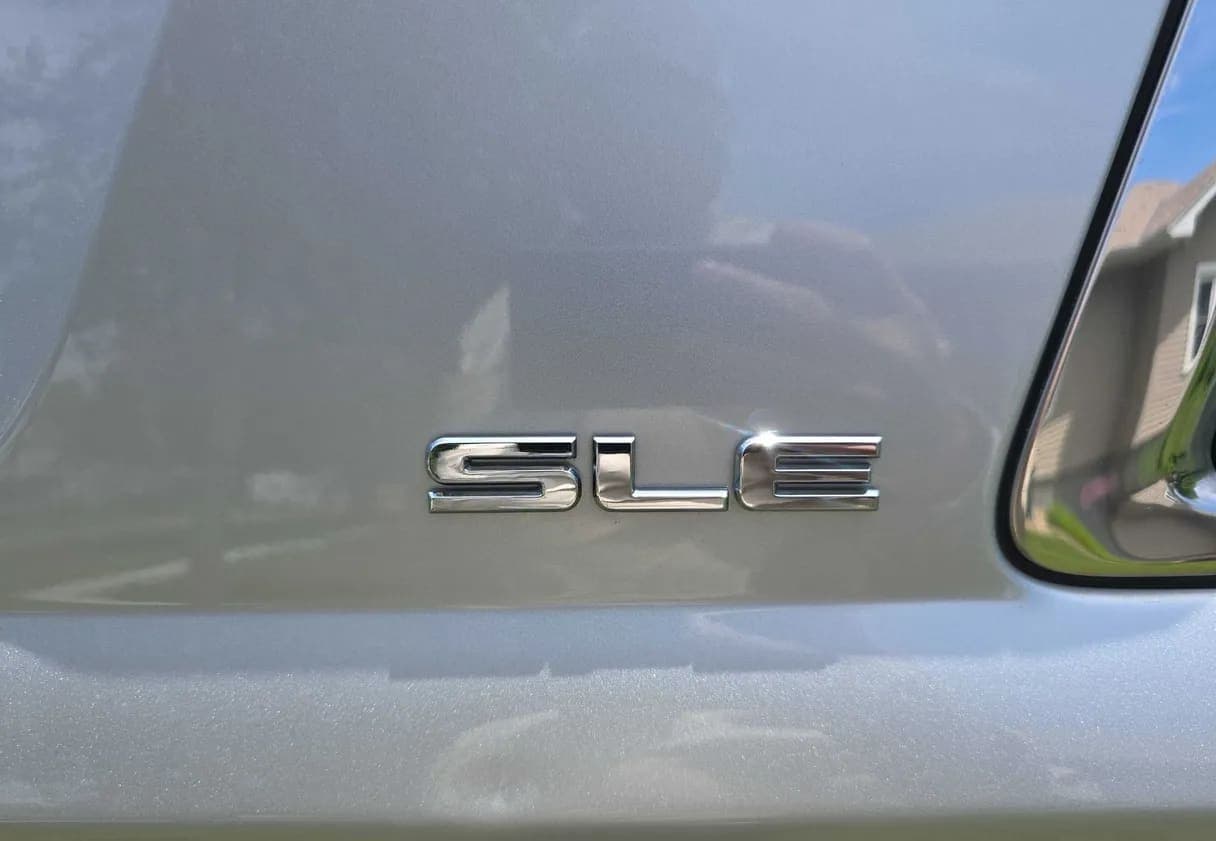2015 GMC Yukon SLE SUV, view