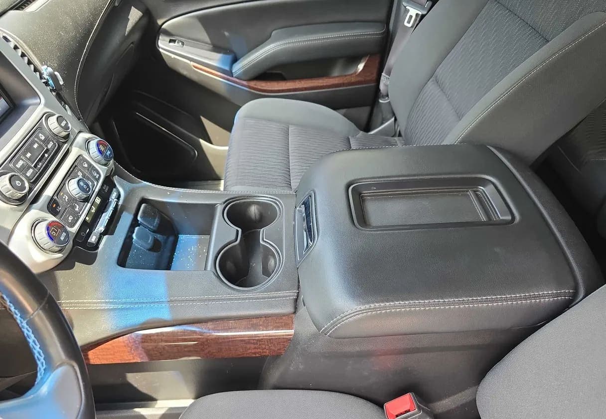 2015 GMC Yukon SLE SUV, view