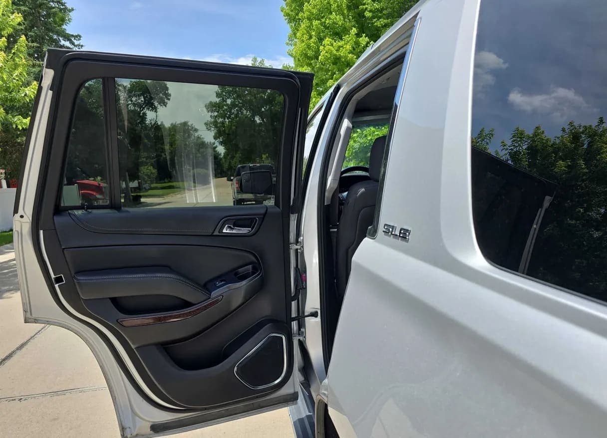 2015 GMC Yukon SLE SUV, view