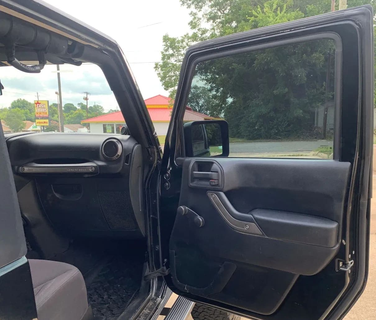 2013 Jeep Wrangler Sport SUV, view