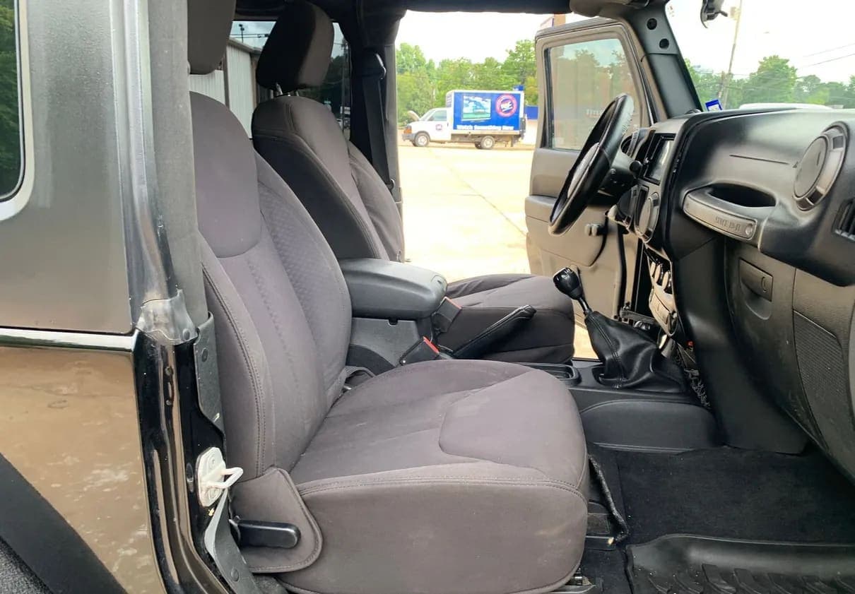 2013 Jeep Wrangler Sport SUV, view