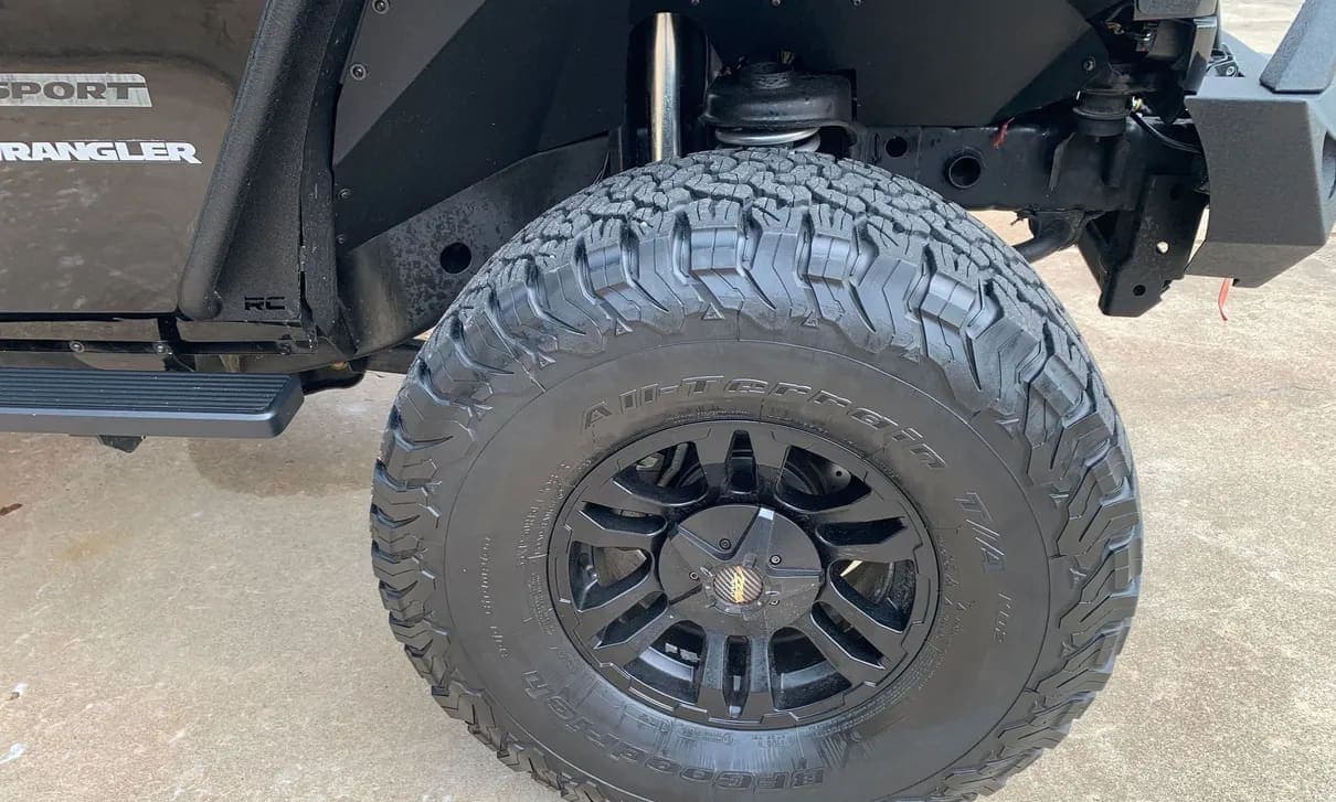 2013 Jeep Wrangler Sport SUV, view