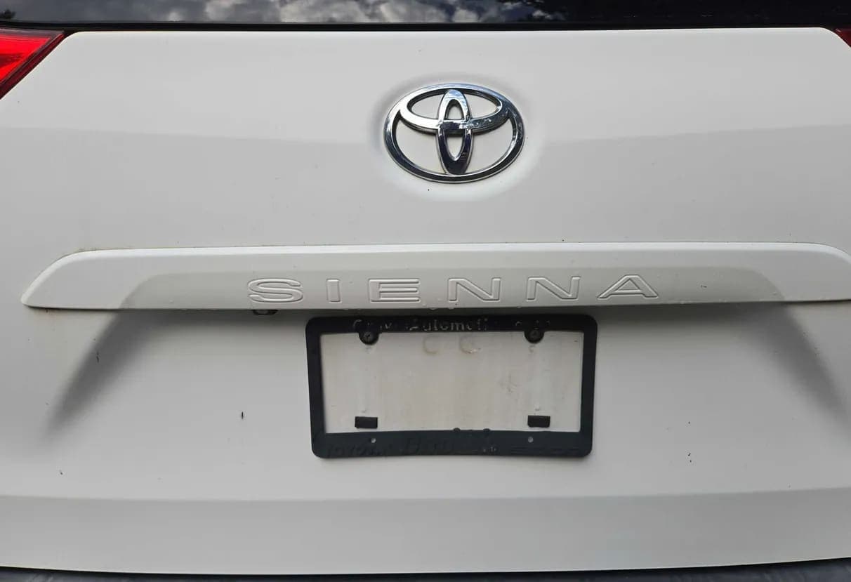 2011 Toyota Sienna LE van, view