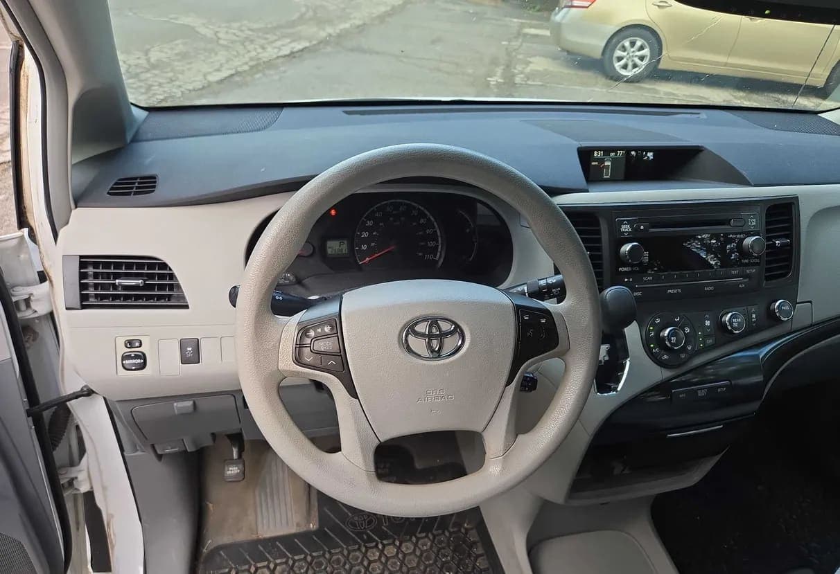 2011 Toyota Sienna LE van, view