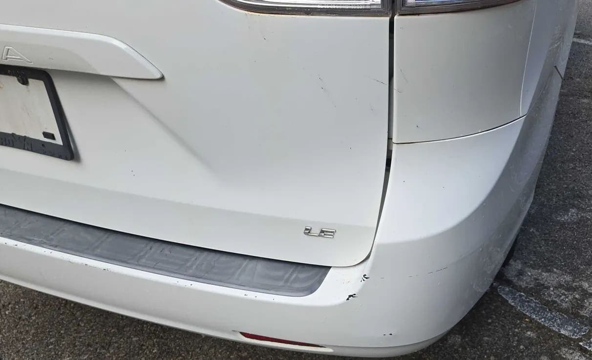 2011 Toyota Sienna LE van, view