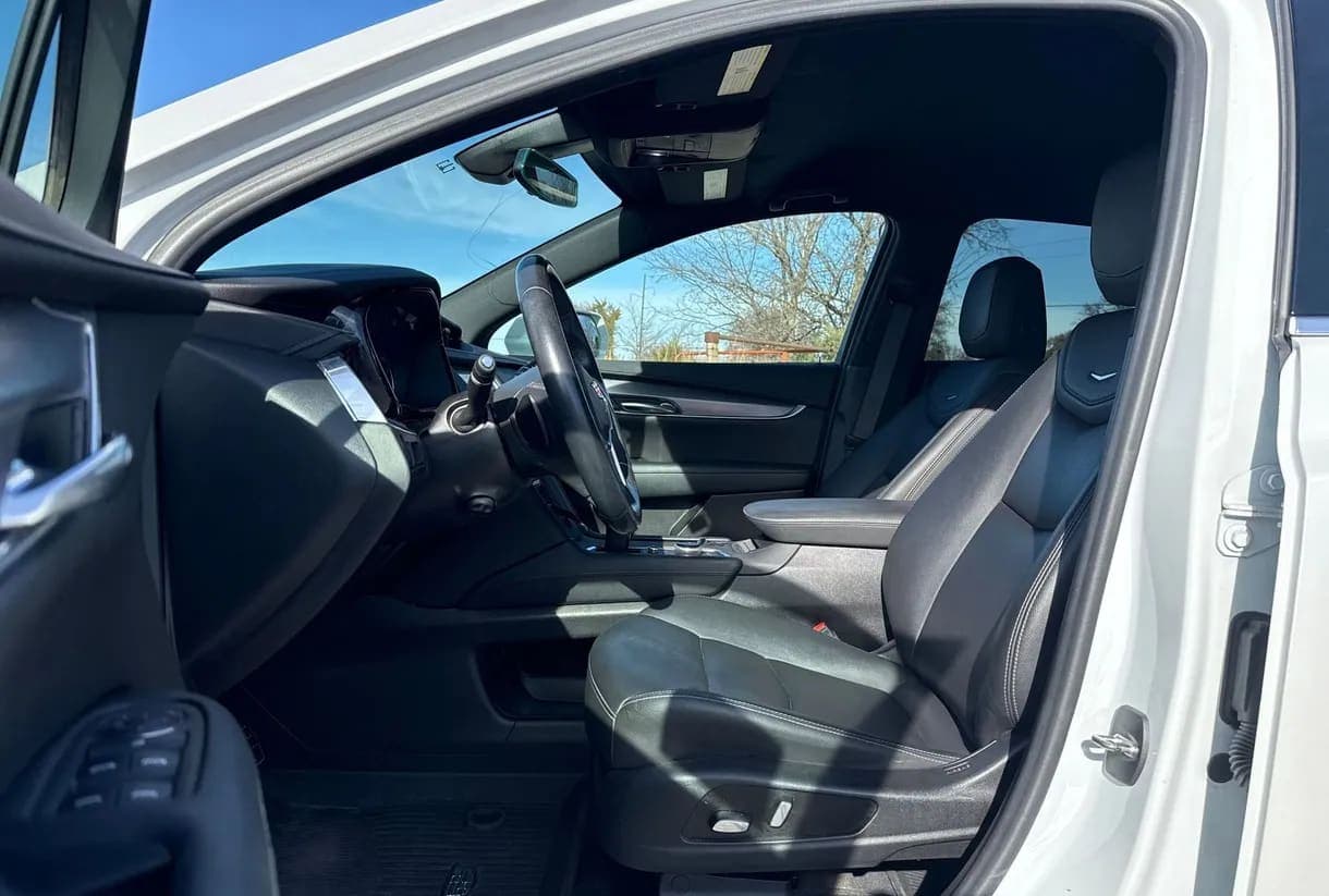 2020 Cadillac XT5 SUV, view