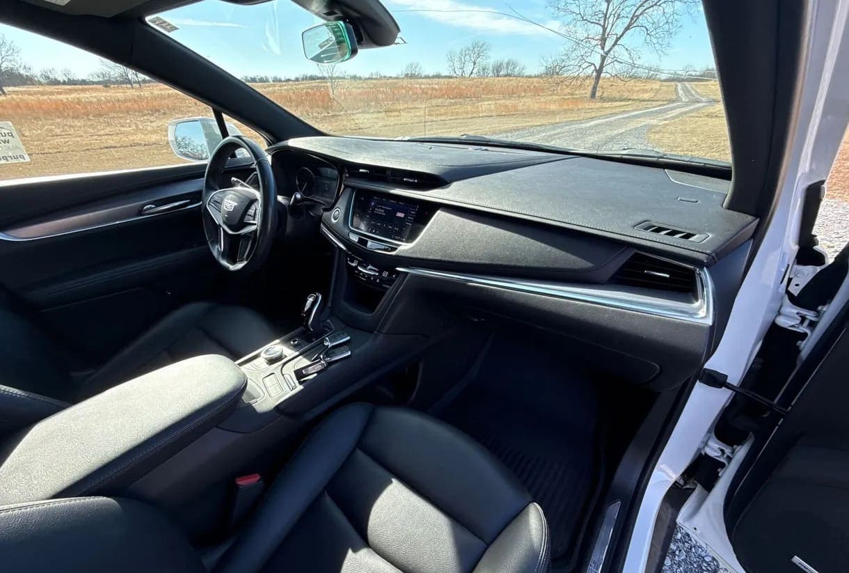 2020 Cadillac XT5 SUV, view
