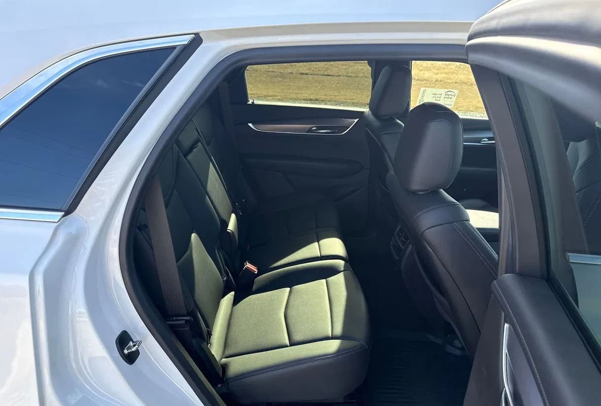 2020 Cadillac XT5 SUV, view