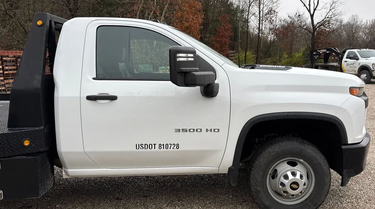 2020 Chevrolet Silverado 3500HD, view
