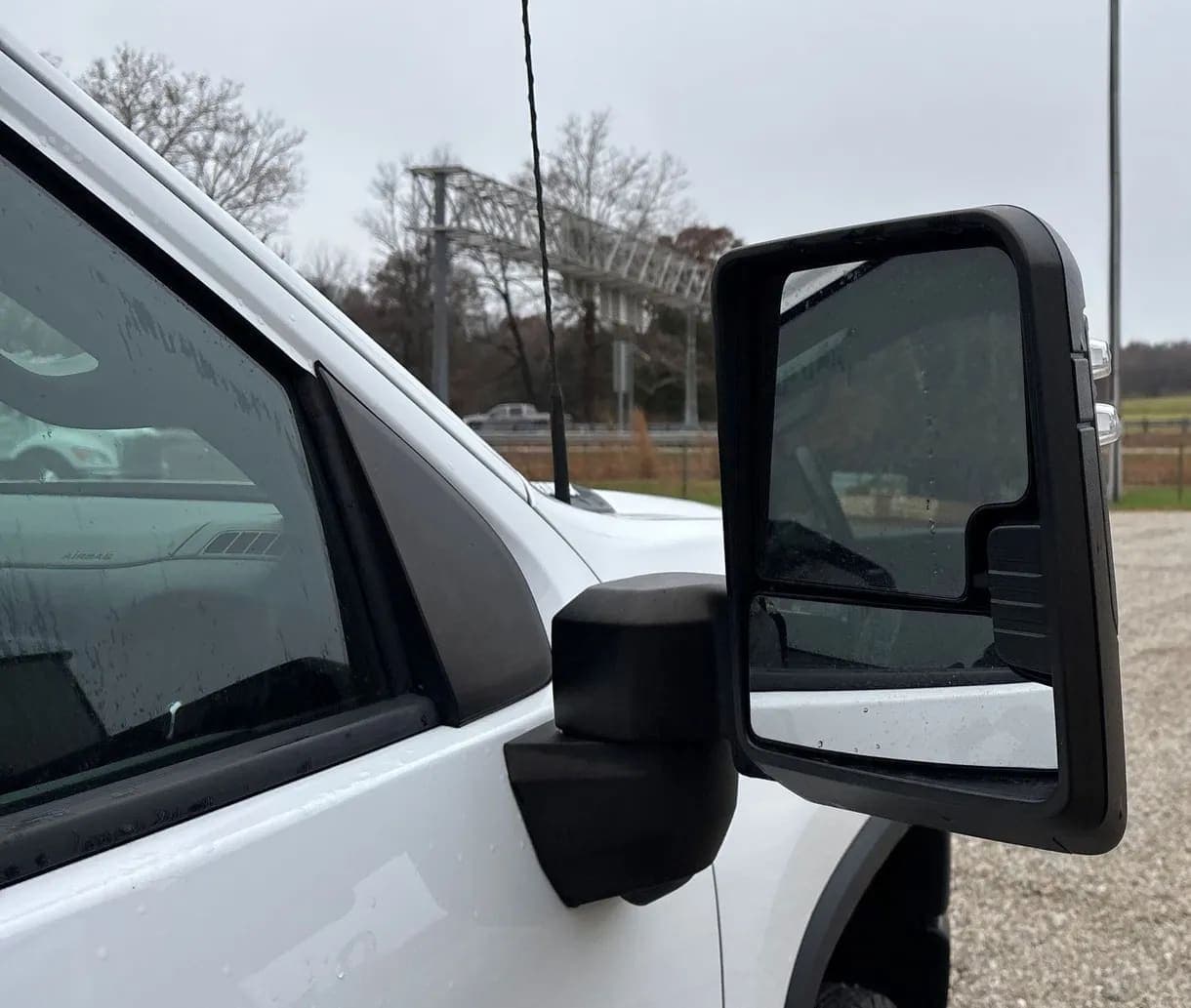 2020 Chevrolet Silverado 3500HD, view