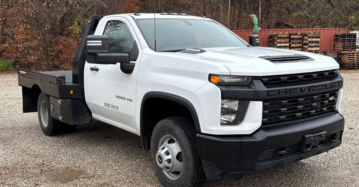 2020 Chevrolet Silverado 3500HD, view