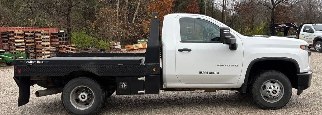 2020 Chevrolet Silverado 3500HD, view