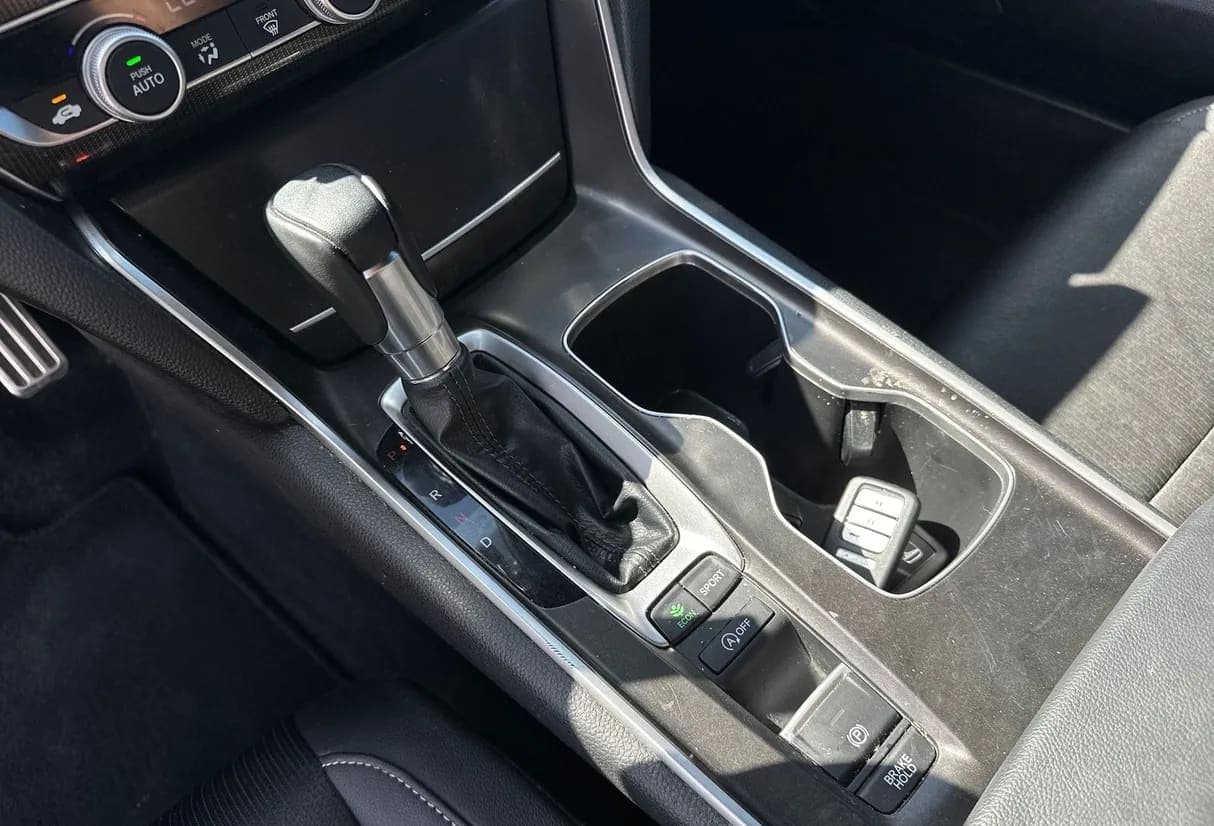2022 Honda Accord, view