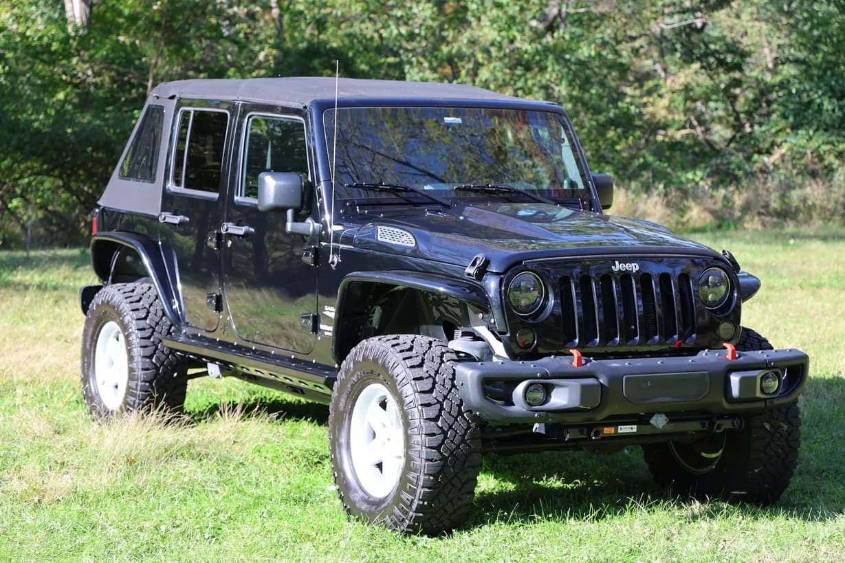 2007 Jeep Wrangler Unlimited Sahara video preview
