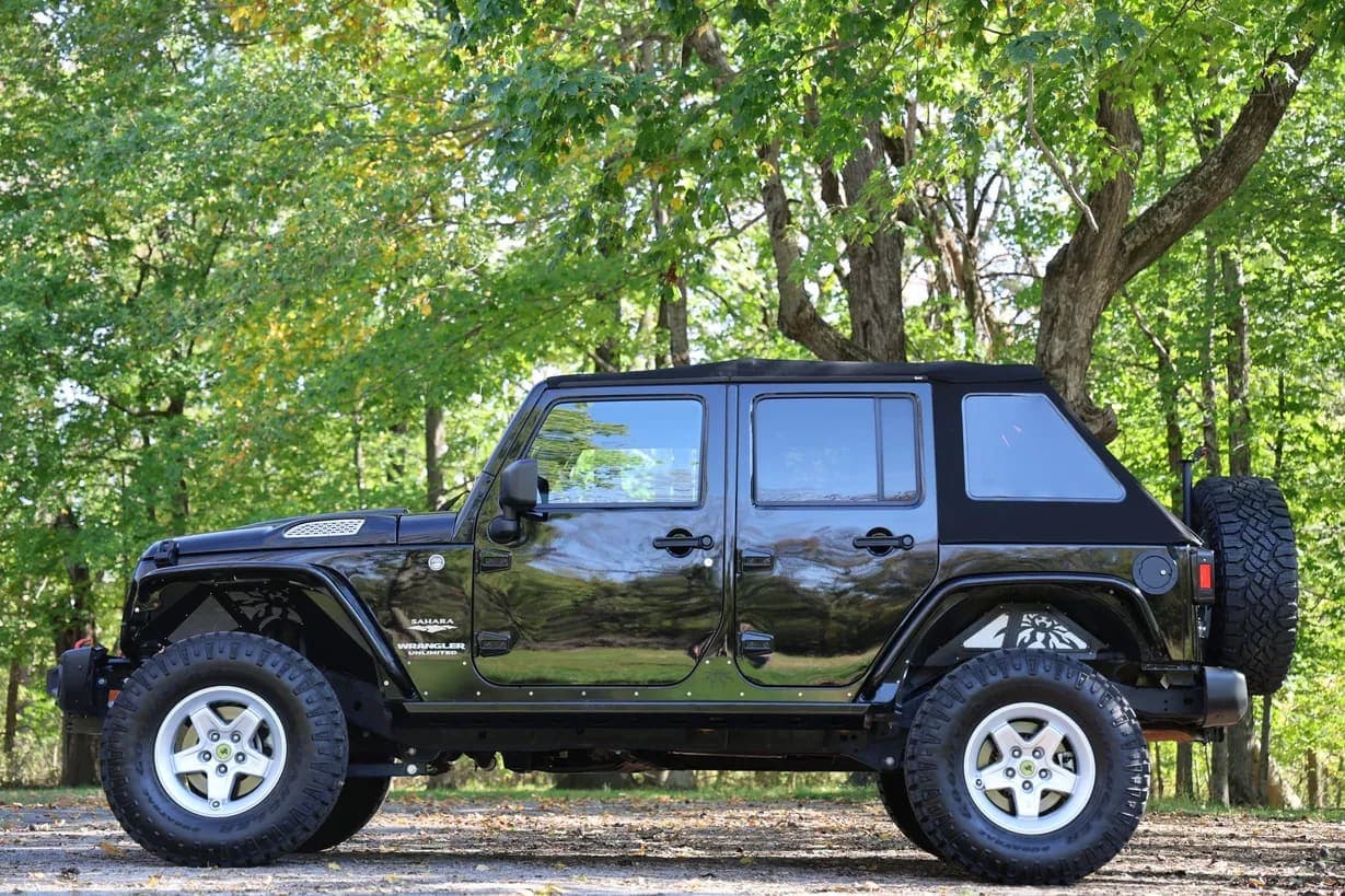 2007 Jeep Wrangler Unlimited Sahara, view