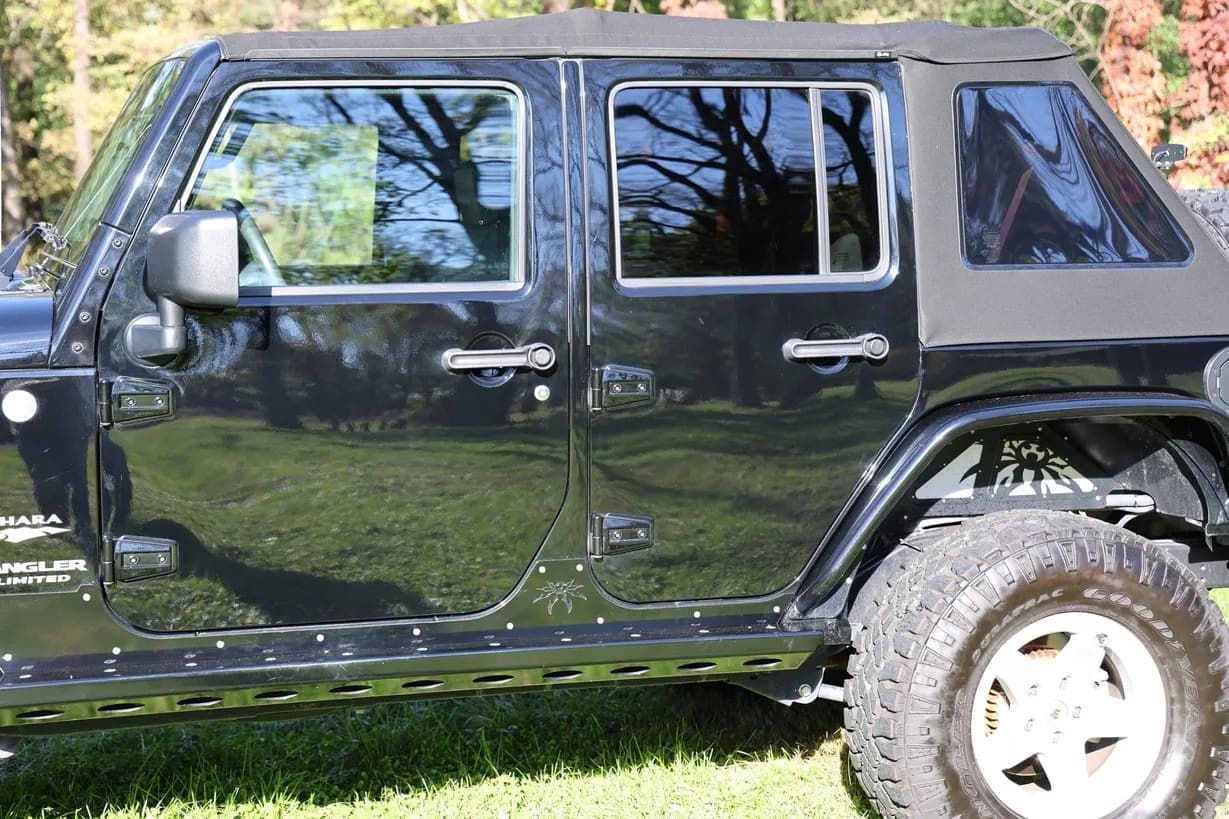 2007 Jeep Wrangler Unlimited Sahara, view