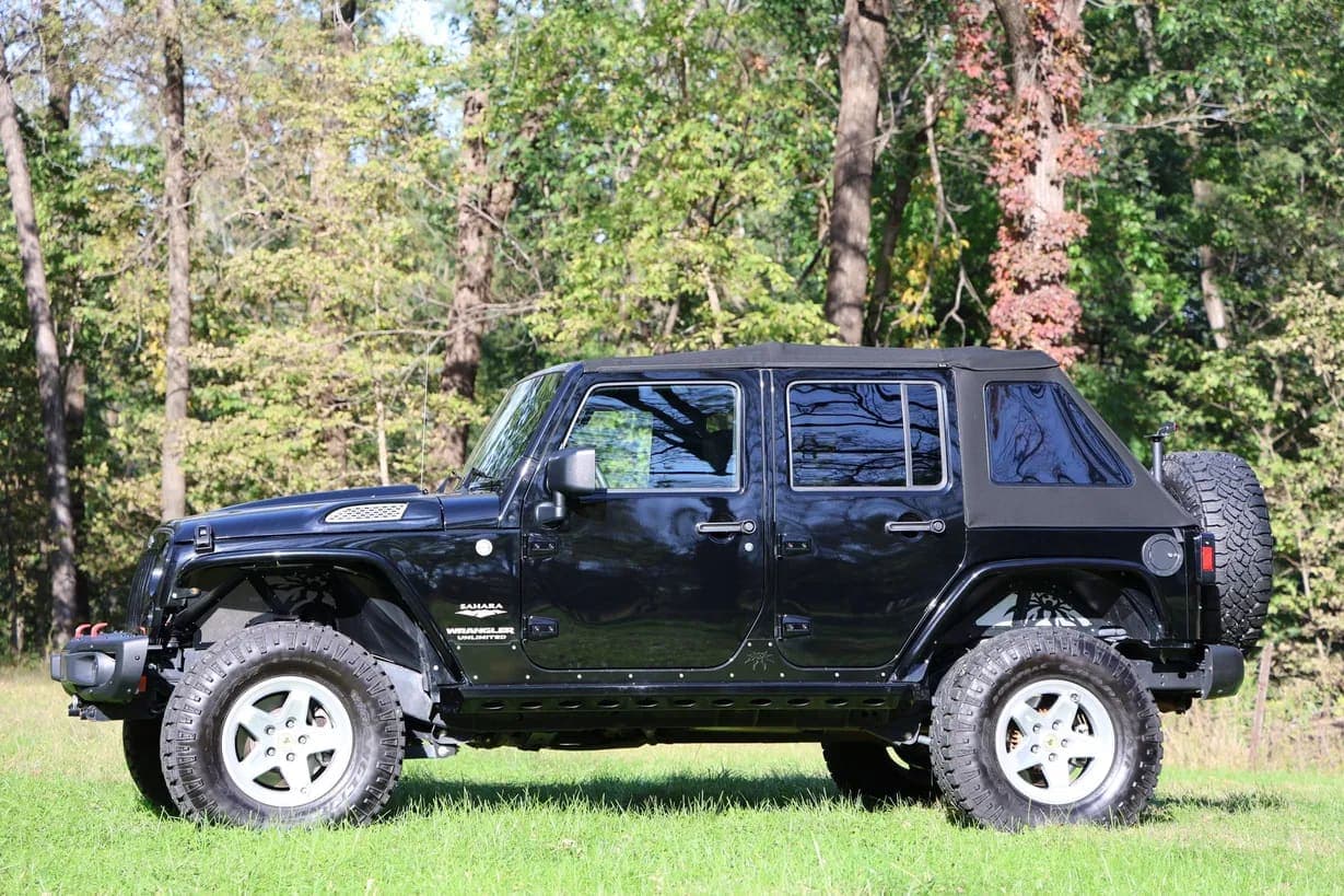 2007 Jeep Wrangler Unlimited Sahara, view