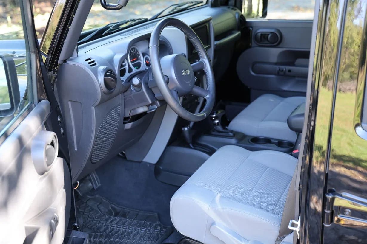 2007 Jeep Wrangler Unlimited Sahara, view