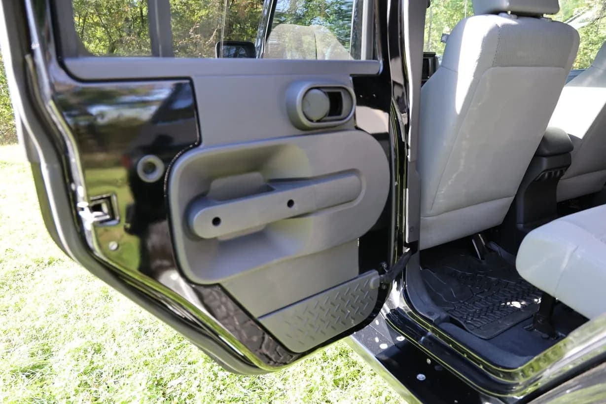 2007 Jeep Wrangler Unlimited Sahara, view