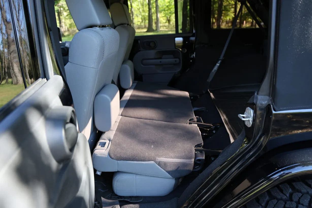 2007 Jeep Wrangler Unlimited Sahara, view