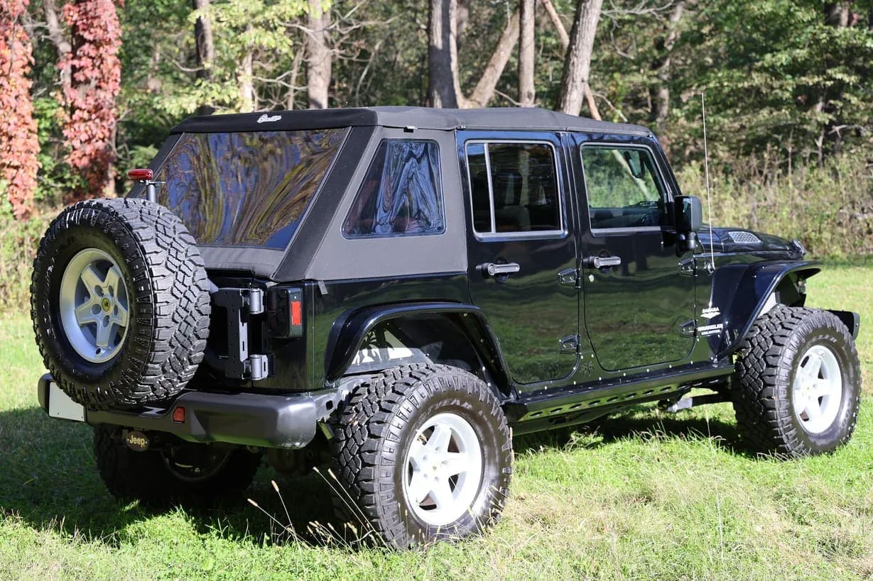 2007 Jeep Wrangler Unlimited Sahara, view
