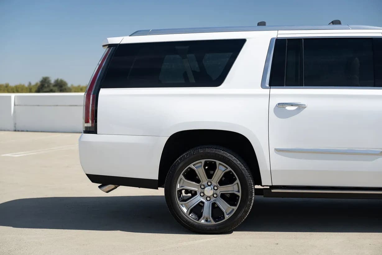 2016 Cadillac Escalade ESV Premium, view