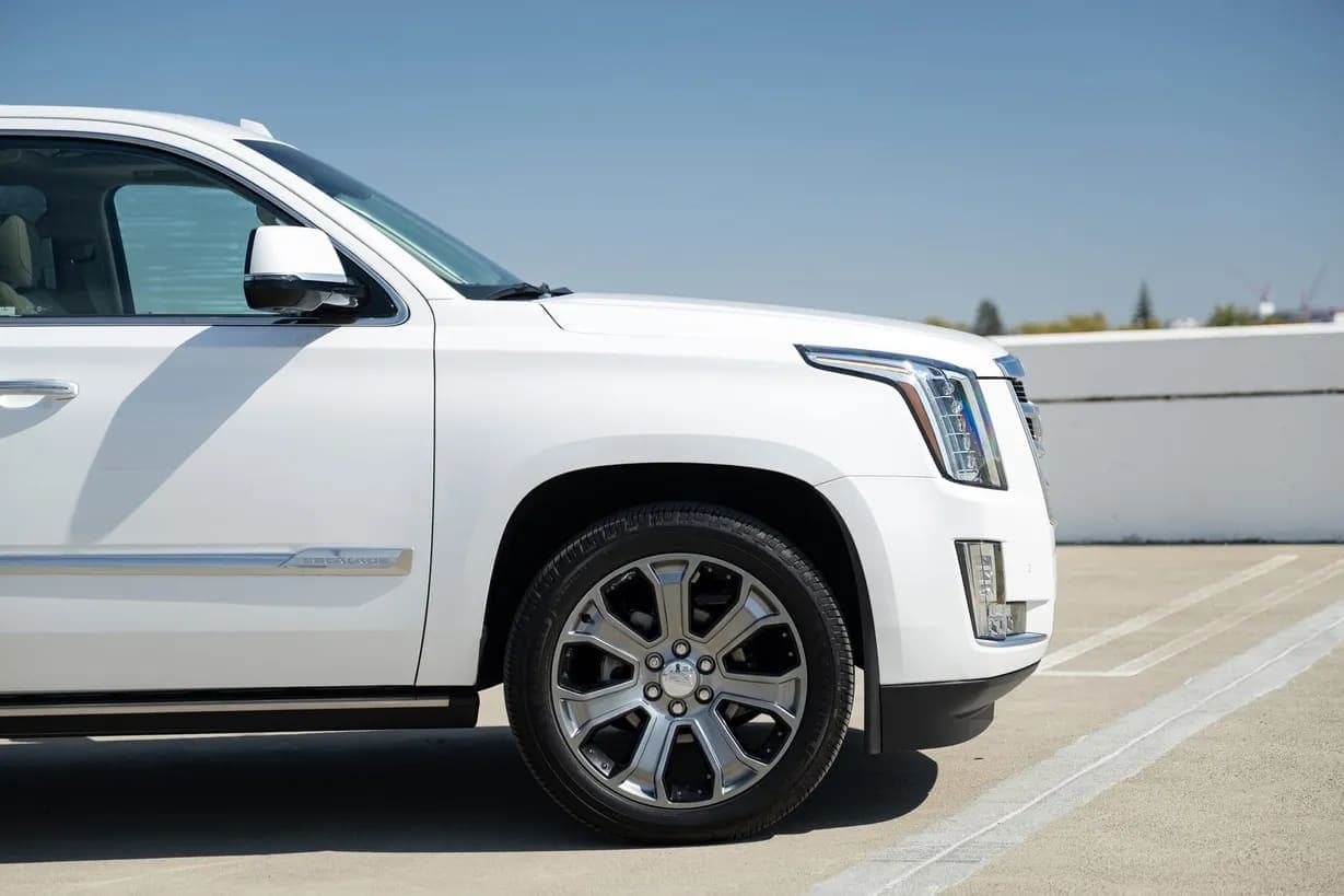 2016 Cadillac Escalade ESV Premium, view