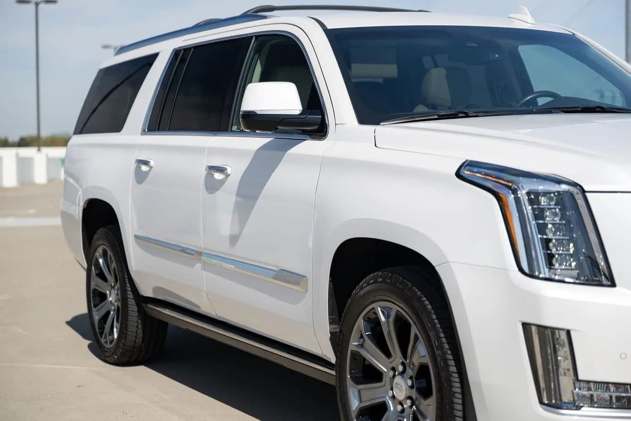 2016 Cadillac Escalade ESV Premium, view