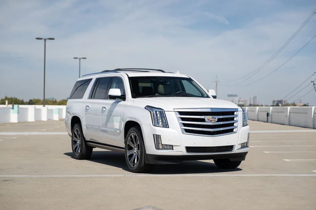 2016 Cadillac Escalade ESV Premium, view