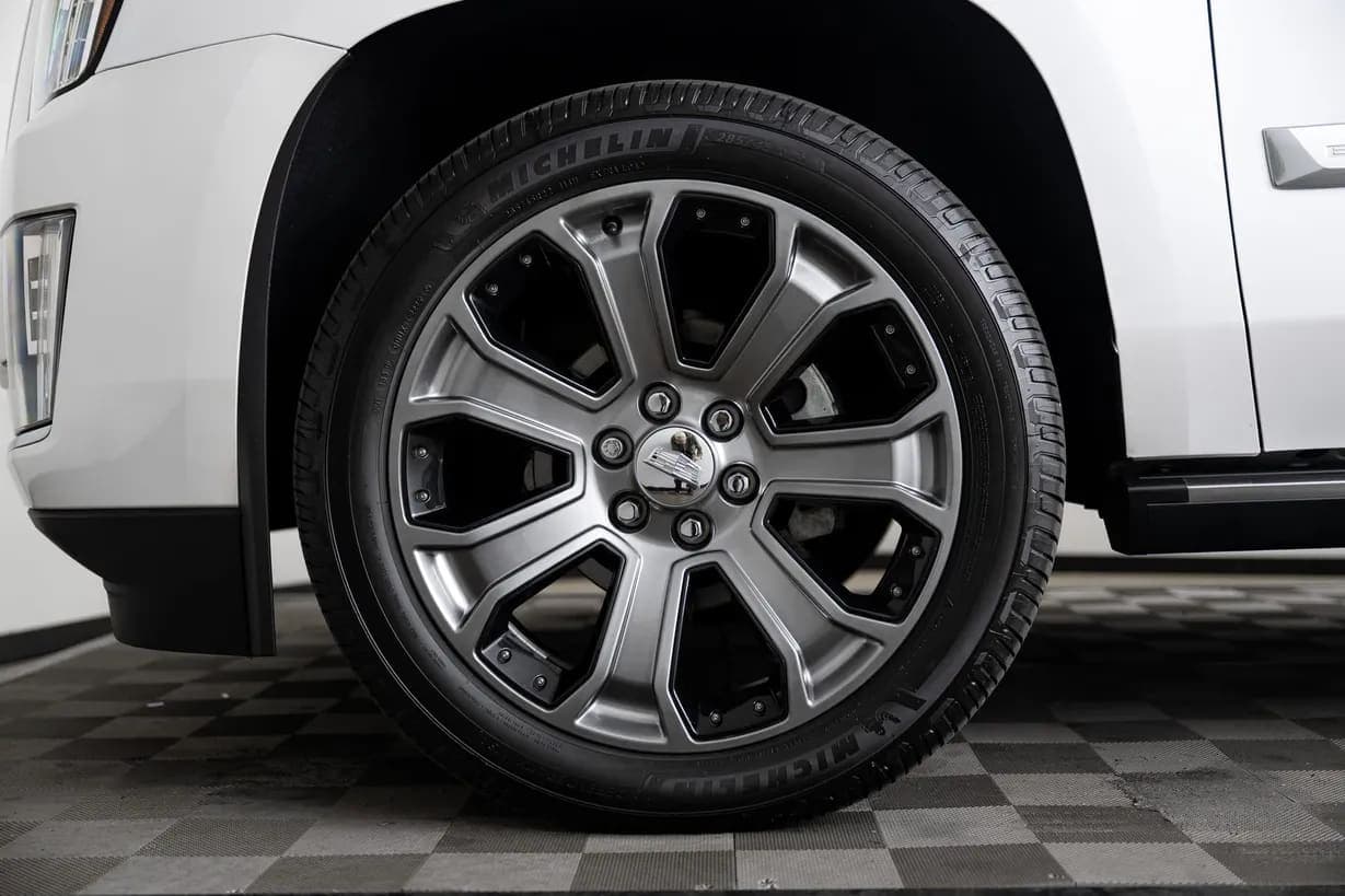 2016 Cadillac Escalade ESV Premium, view