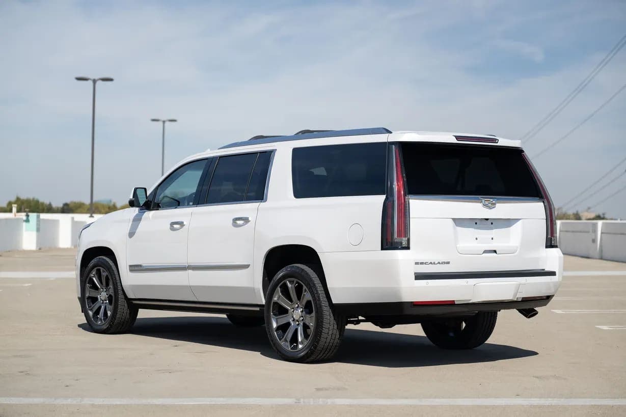 2016 Cadillac Escalade ESV Premium, view