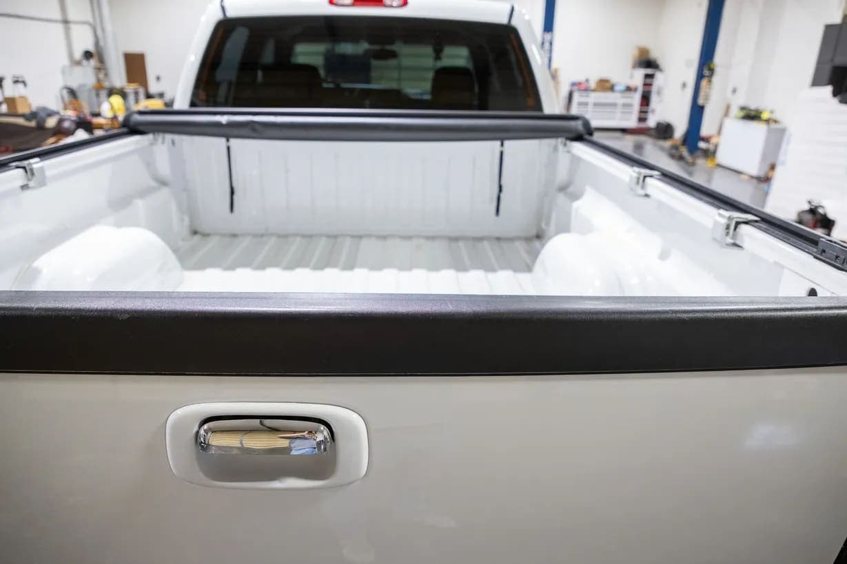 2005 Chevrolet Silverado 2500HD LS, view